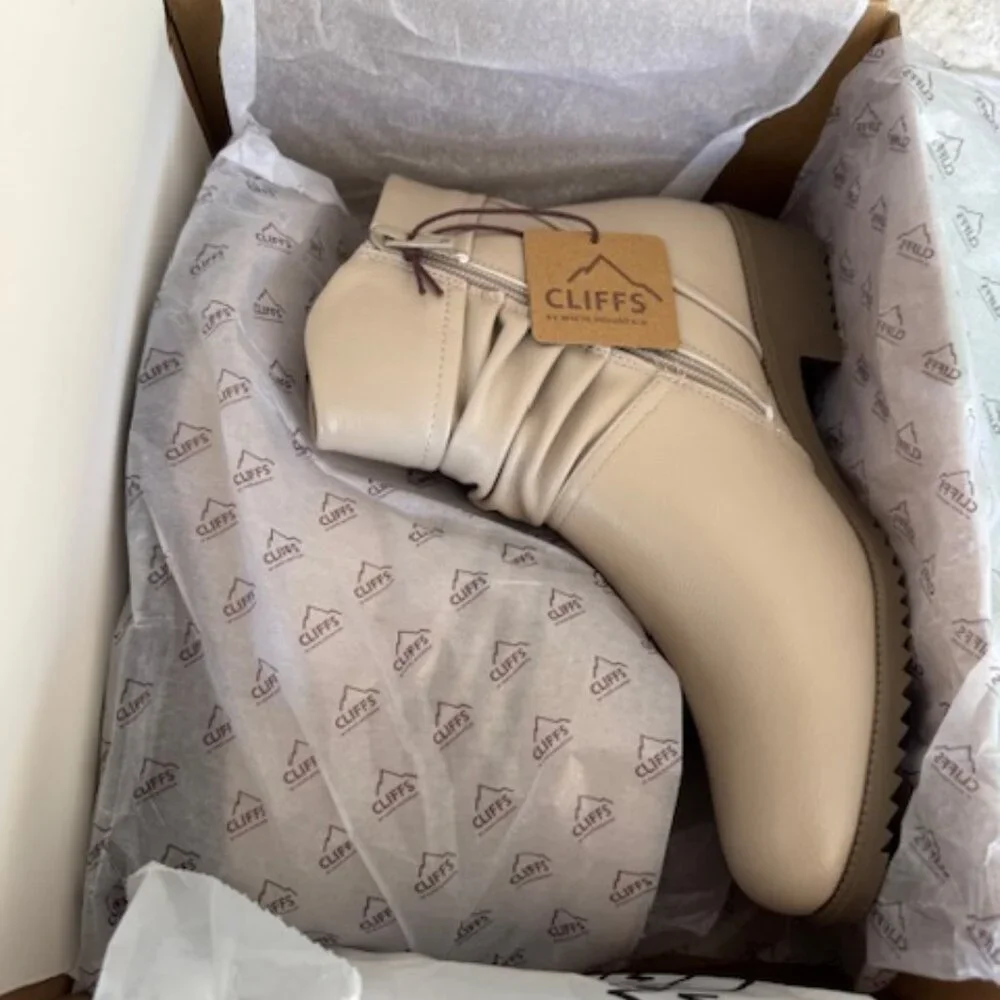 Cliffs by White Mountain Booties - Durbon LT TAUPE/SMOOTH 7 Wide